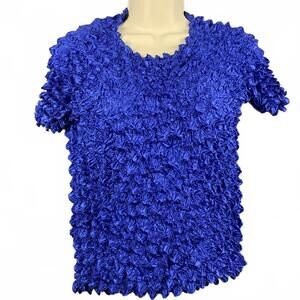 Vintage FC Stunning Ruffled Blue Popcorn Top - Unique Design One Size